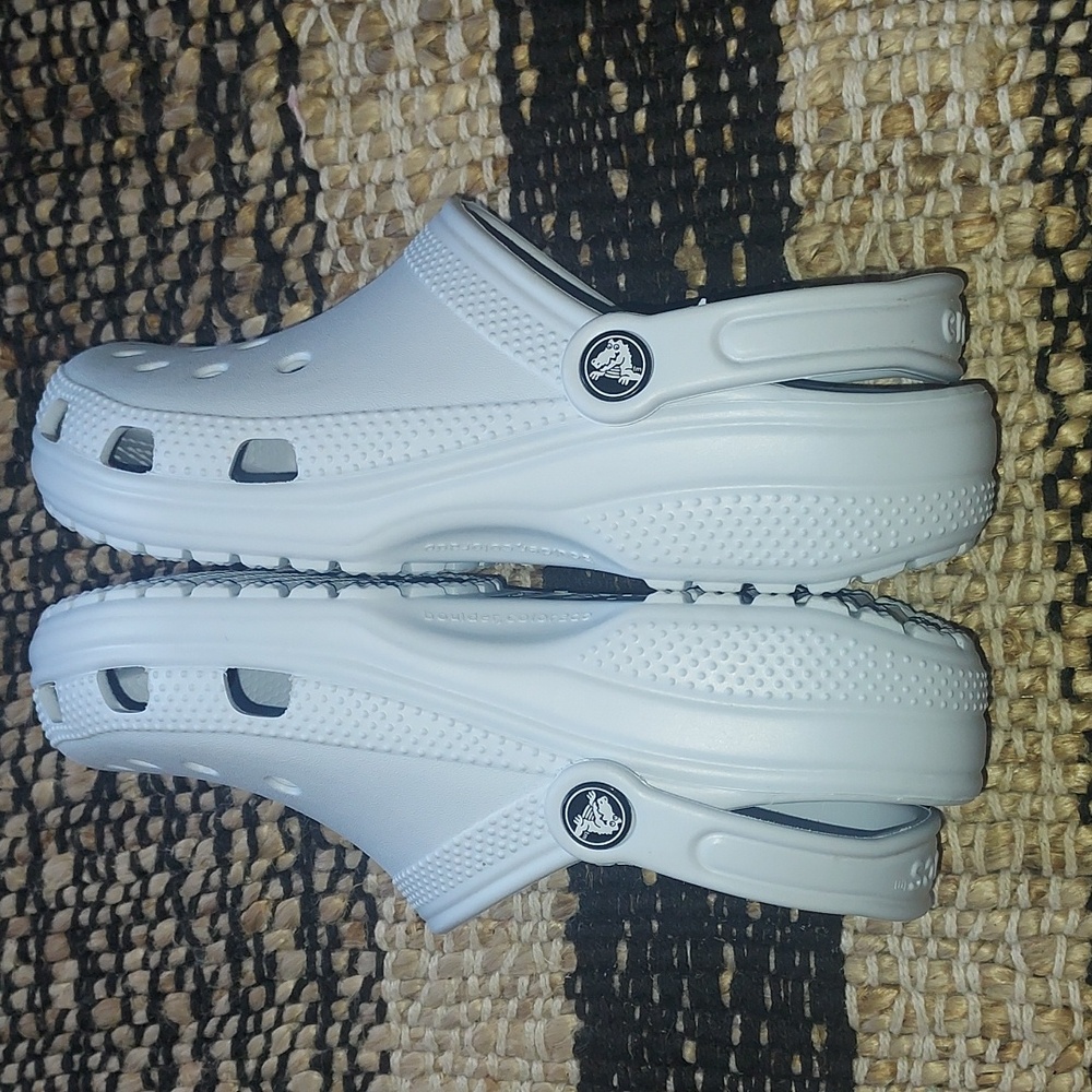 Crocs Clogs NWOT UNISEX - Picture 5 of 9